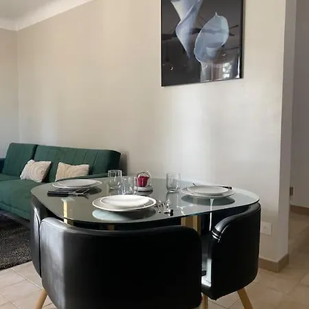 Maison De Village 別荘 Fourques